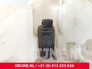 Peugeot Boxer Scheibensprühertank vorne O195392 foto 3