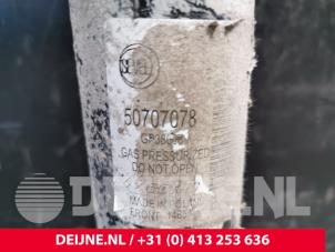 Peugeot Boxer Stoßdämpferstrebe rechts vorne O195400 foto 3