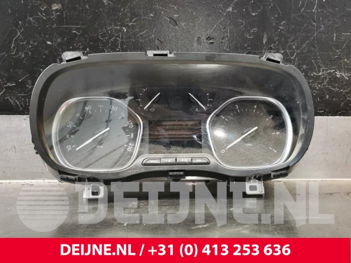 Peugeot Expert Kilometerteller KM O195466