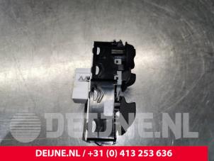 Peugeot Expert Elektrisch Raam Schakelaar O195502 foto 3