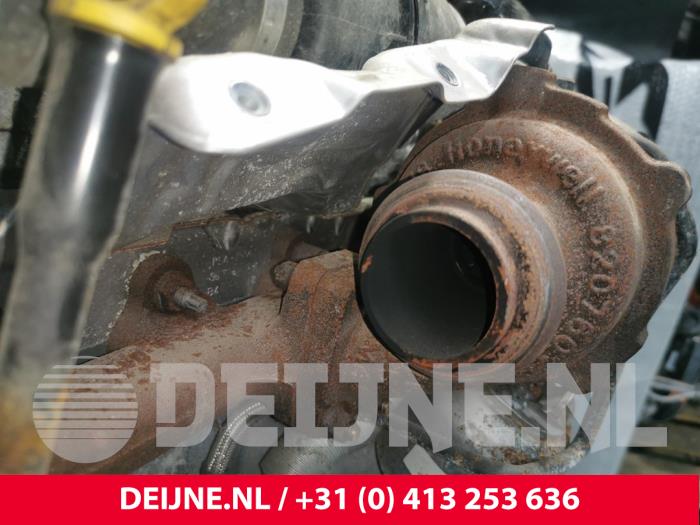 Motor van een Ford Transit Courier 1.5 TDCi 75 2019