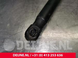 Volvo C30 Bonnet gas strut, left O195853 photo 2
