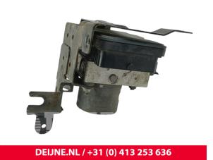 Citroen Berlingo ABS Pomp O195872 foto 2