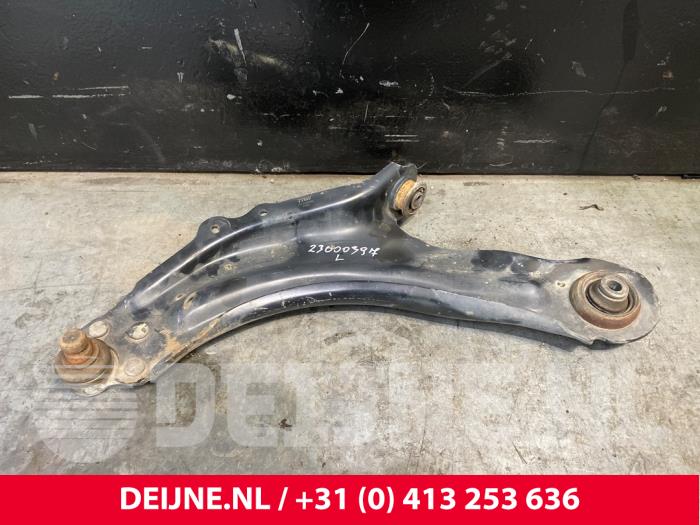 Mercedes Citan Draagarm onder links-voor O195978