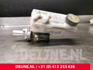Gebruikte Hoofdremcilinder Mercedes Citan (415.6) 1.5 109 CDI Prijs € 36,30 Inclusief btw aangeboden door van Deijne Onderdelen Uden B.V.