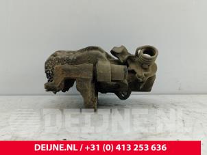 Ford Transit Connect Remklauw (Tang) rechts-achter O196098 foto 2