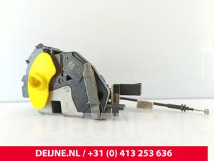 Ford Transit Connect Minibus/van rear door lock mechanism O196107 photo 2
