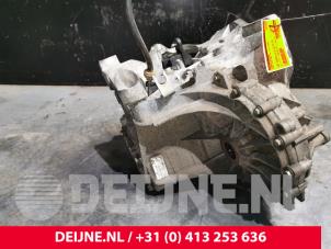 Ford Transit Connect Gearbox O196118 photo 3