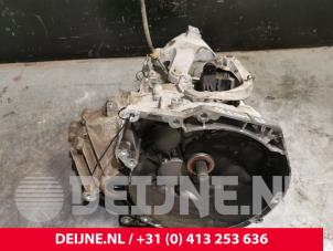 Ford Transit Connect Gearbox O196118 photo 2