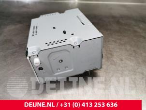 Ford Transit Custom CD Speler O196146 foto 2