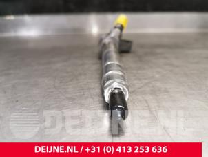 Mercedes Vito Injector (diesel) O196160 photo 3