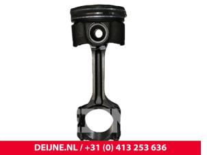 Gebruikte Zuiger Ford Transit Prijs € 121,00 Inclusief btw aangeboden door van Deijne Onderdelen Uden B.V.