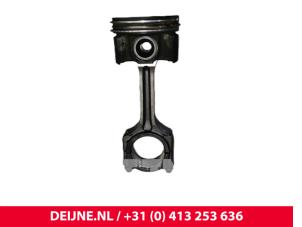 Gebruikte Zuiger Ford Transit Prijs € 72,60 Inclusief btw aangeboden door van Deijne Onderdelen Uden B.V.