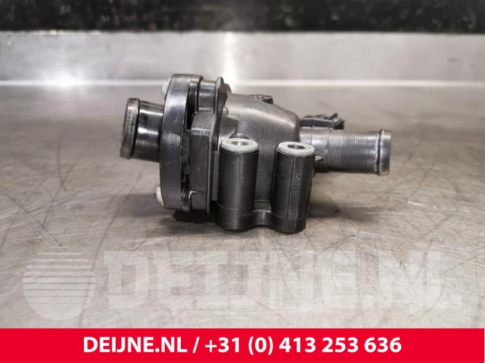 Volvo V50 Thermostat housing O196265