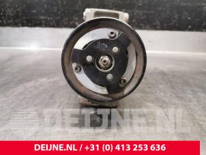 Volkswagen Caddy Aircopomp O196325 foto 3