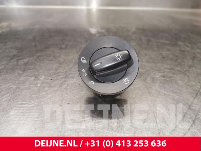 Volkswagen Caddy Light switch O196352