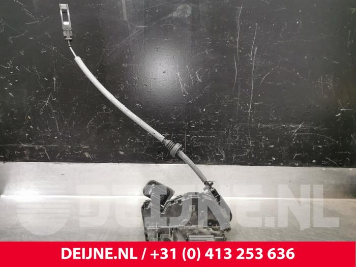 Volkswagen Caddy Door lock mechanism 2-door, right O196427