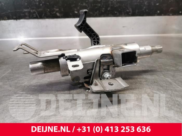 Citroen Jumpy Steering column housing O196532