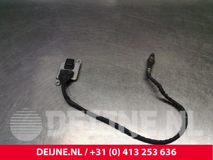 Gebruikte Nox sensor Volkswagen Crafter 2.5 TDI 30/32/35 Prijs € 181,50 Inclusief btw aangeboden door van Deijne Onderdelen Uden B.V.