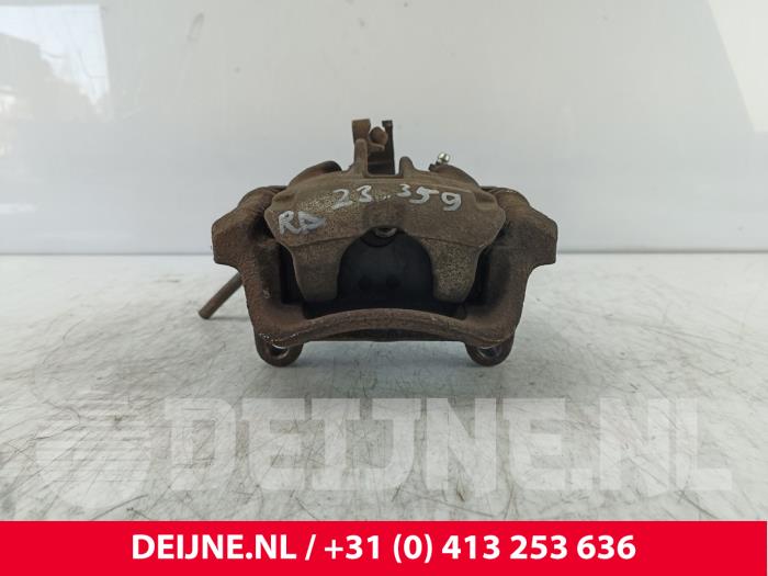 Renault Trafic Bremszange rechts hinten O196767