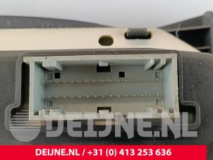 Renault Trafic Kilometerteller KM O196753 foto 3