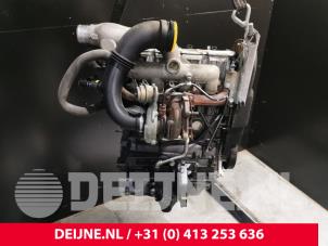 Gebruikte Motor Renault Trafic New (FL) 1.9 dCi 100 16V Prijs € 1.331,00 Inclusief btw aangeboden door van Deijne Onderdelen Uden B.V.