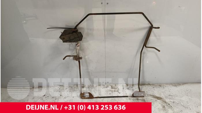Renault Trafic Ophangmechaniek reservewiel O196760