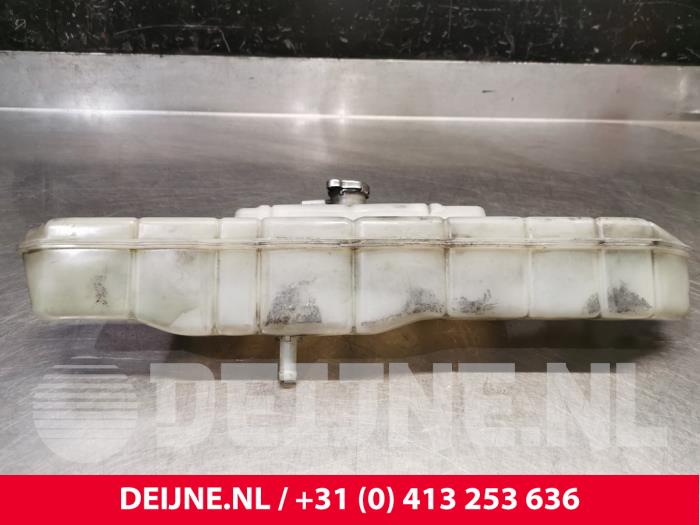 Renault Maxity Expansievat O196879