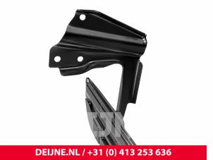 Mercedes Sprinter Treeplank achter O9990002001 foto 3