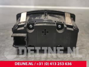 Ford Transit Licht Schakelaar O196940 foto 2