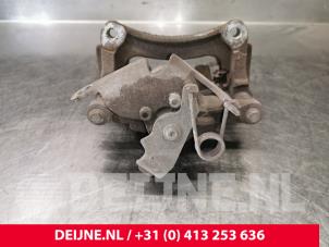 Ford Transit Remklauw (Tang) links-achter O196946 foto 3