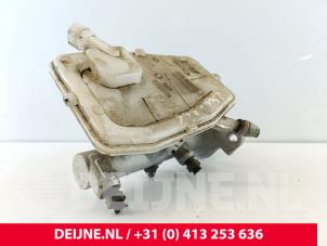 Gebruikte Hoofdremcilinder Fiat Talento 1.6 MultiJet Biturbo 115 Prijs € 60,50 Inclusief btw aangeboden door van Deijne Onderdelen Uden B.V.