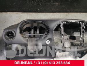 Mercedes Vito Dashboard O197238 foto 2