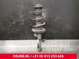 Volvo V40 Schokdemperpoot links-voor O197289 foto 2