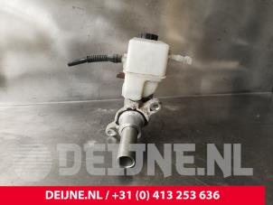 Citroen Jumpy Master cylinder O197548 photo 3