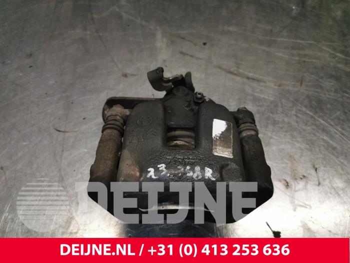 Citroen Jumpy Bremszange rechts hinten O197516