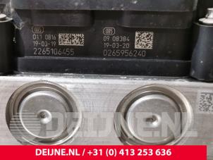 Citroen Jumpy ABS pump O197578 photo 3
