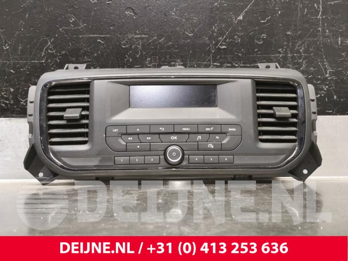 Citroen Jumpy Radiobedienfeld O197610
