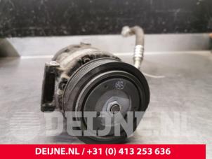Volkswagen Crafter Aircopomp O197809 foto 2