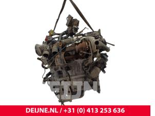 Ford Transit Courier Motor O197944 foto 3