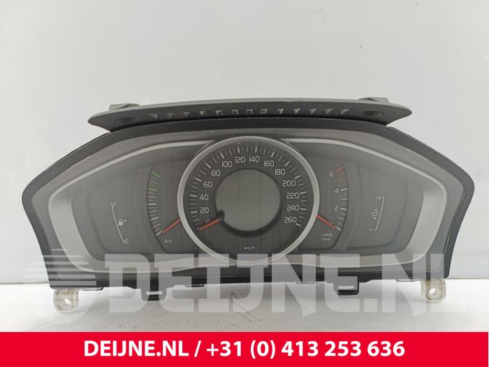 Volvo V60 Tacho - Kombiinstrument KM O198028