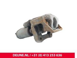 Volvo V60 Remklauw (Tang) links-achter O198039 foto 3