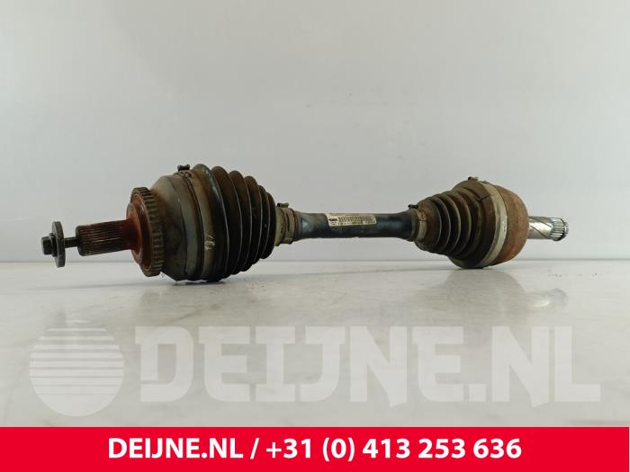 Volvo V70 Aandrijfas links-voor O198171