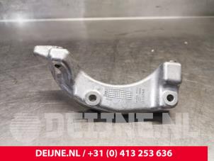 Volvo V60 Air conditioning bracket O198247 photo 3