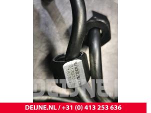 Volvo V60 Fuel line O198257 photo 3