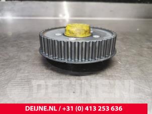 Volvo V40 Camshaft sprocket O198346 photo 3
