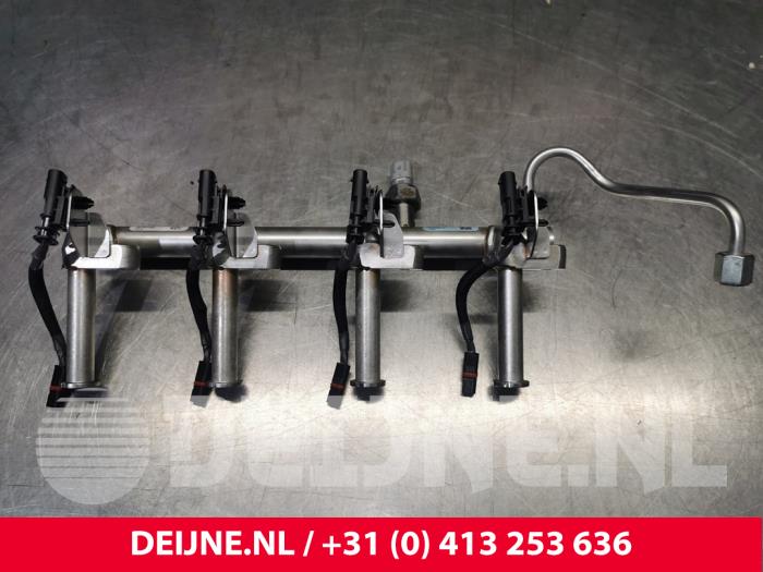 Gebruikte Common rail (Injectie) Volvo V40 (MV) 2.0 T2 16V Prijs € 175,00 Margeregeling aangeboden door van Deijne Onderdelen Uden B.V.