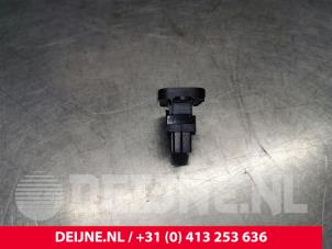 Volvo V50 Electric window switch O198465 photo 2