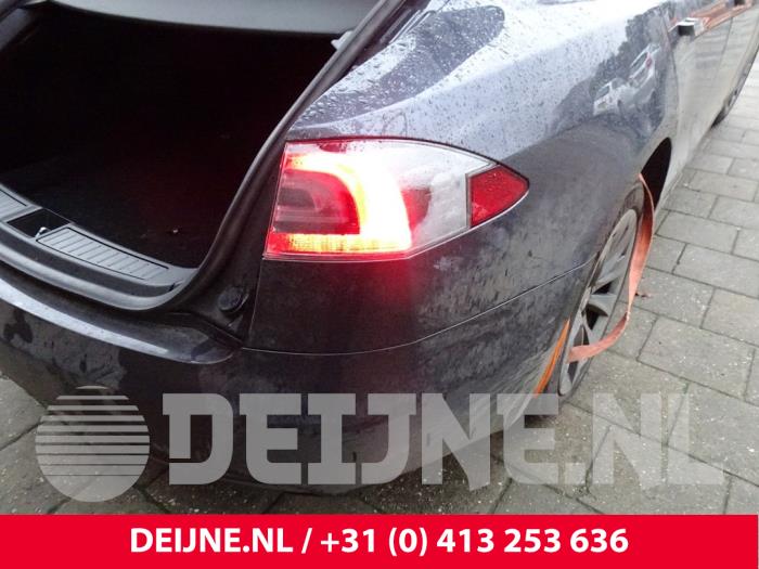 Tesla Model S Achterlicht rechts O198632