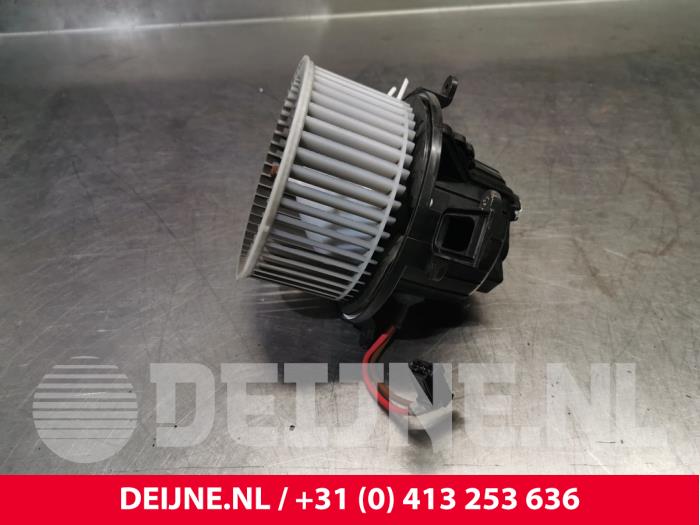 Mercedes Vito Heating and ventilation fan motor O198654